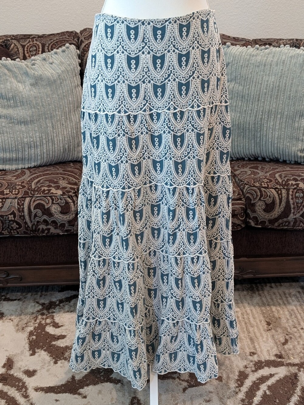 Women's Teal Green and Cream Lace-Pattern Maxi Skirt - Picture 5 of 5